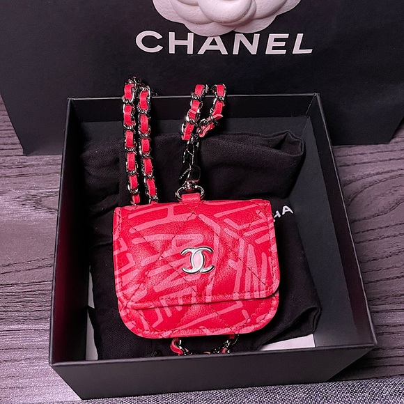CHANEL Accessories Chanel 22 Quilted Airpod Pro Case Wchain Poshmark